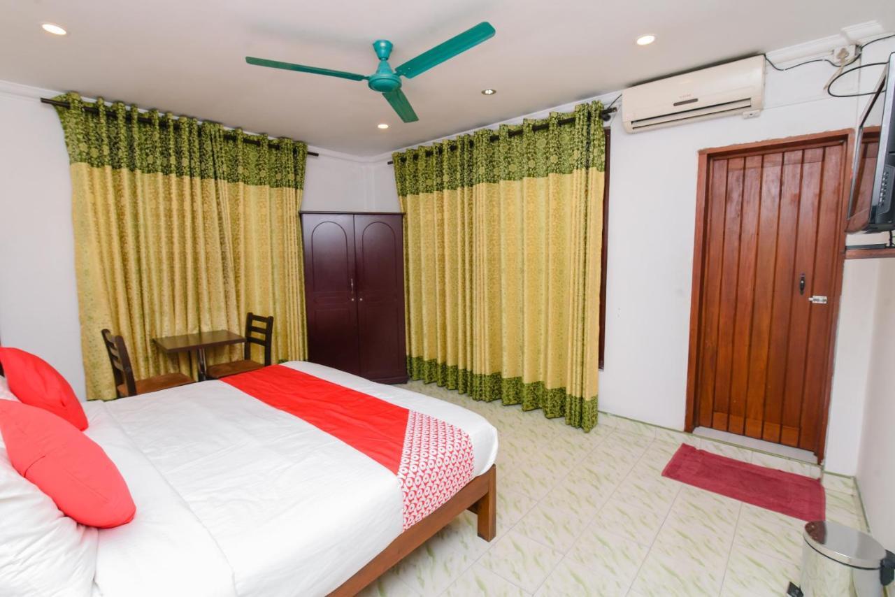 Oak Wood Inn Kandy Luaran gambar