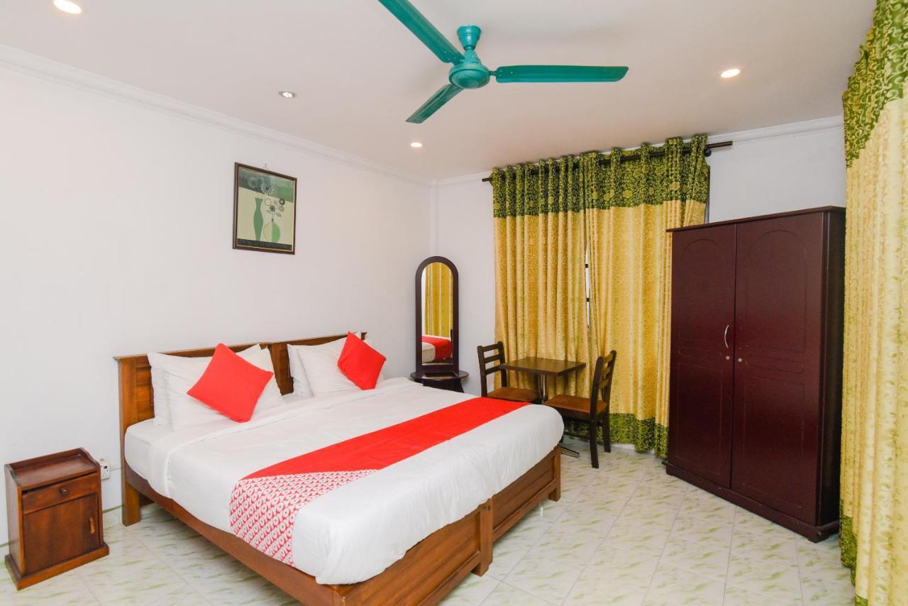 Oak Wood Inn Kandy Luaran gambar